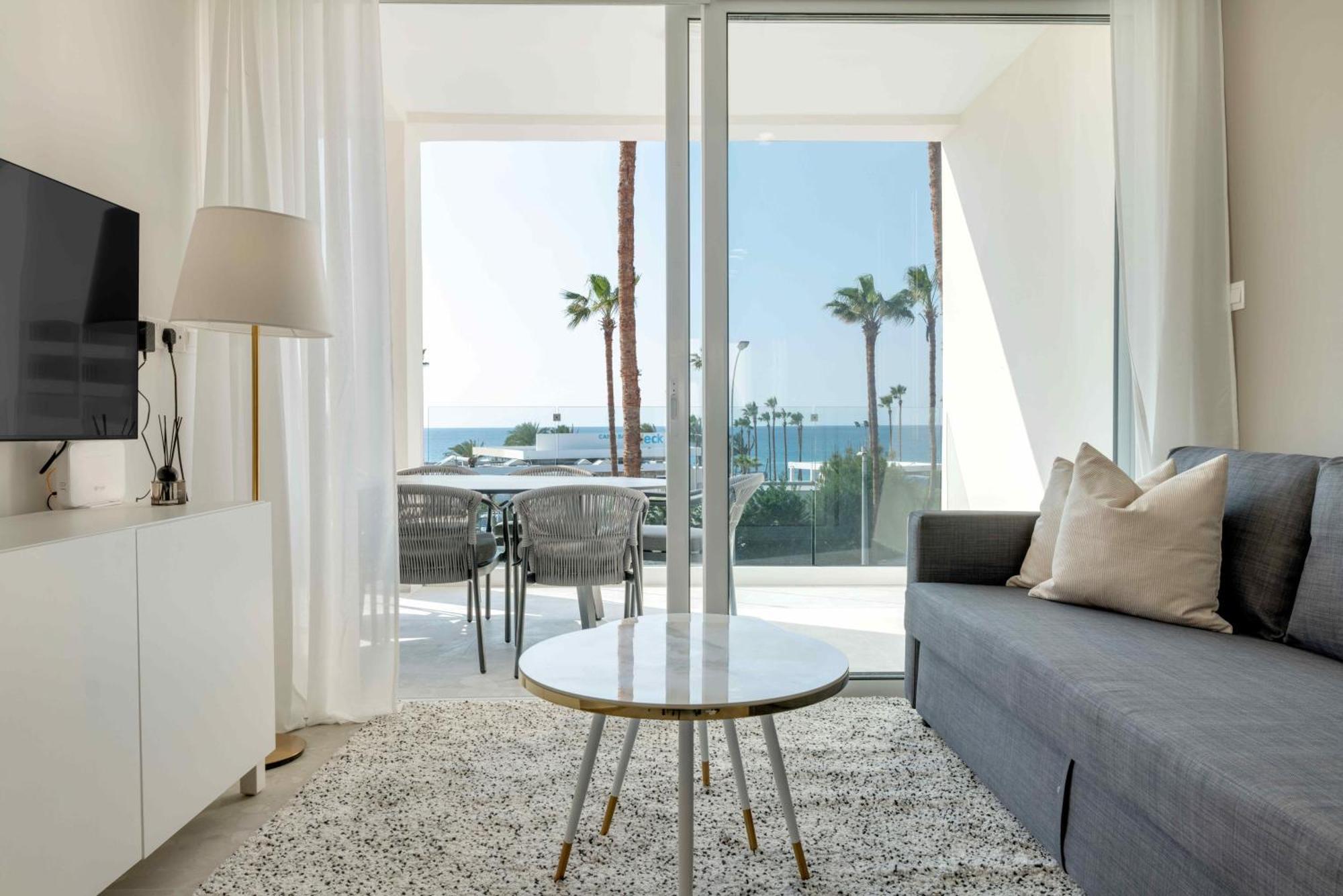 דירות Paphos Phaedrus Living: Seaview Luxury Flat Limnaria 150 מראה חיצוני תמונה