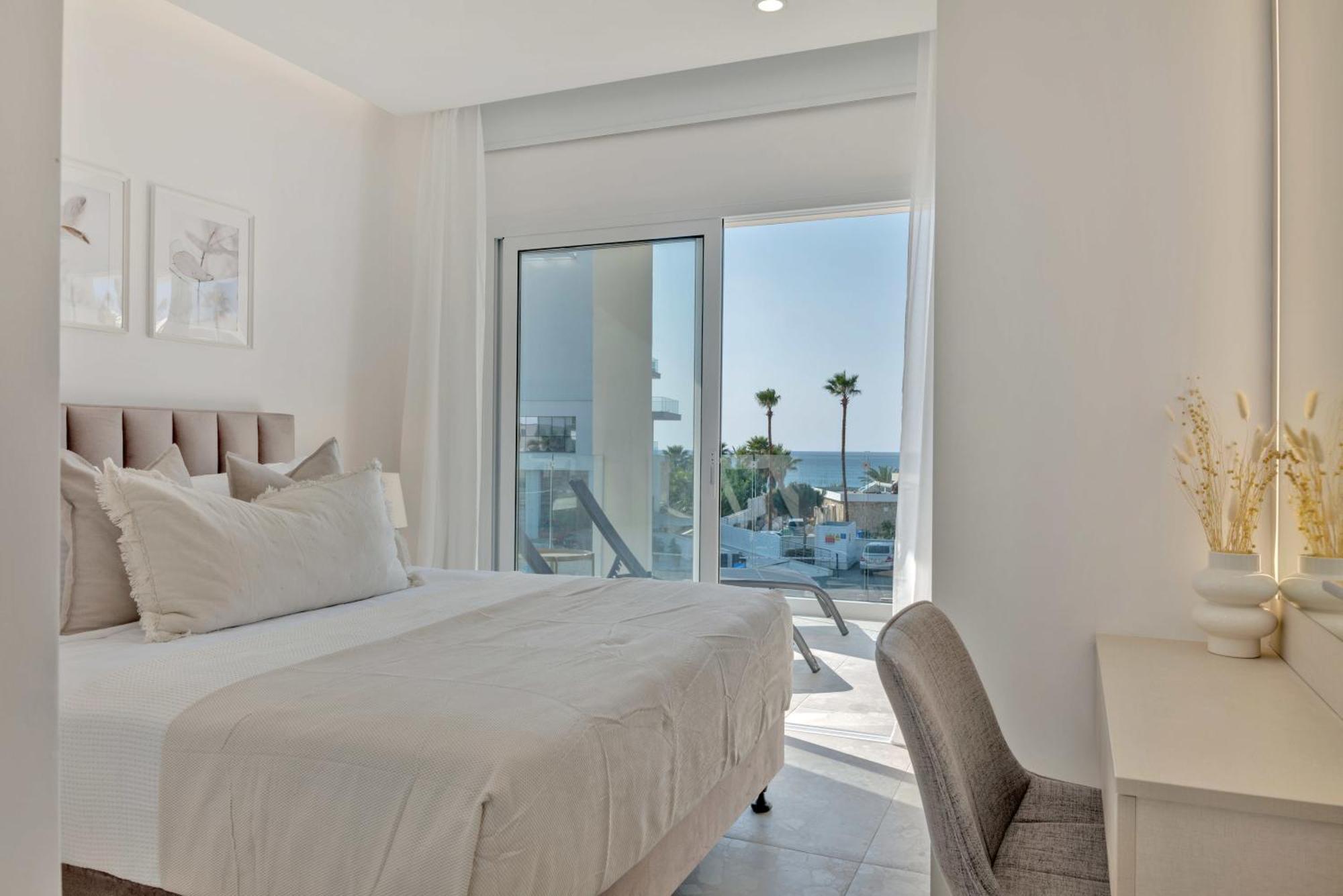 דירות Paphos Phaedrus Living: Seaview Luxury Flat Limnaria 150 מראה חיצוני תמונה